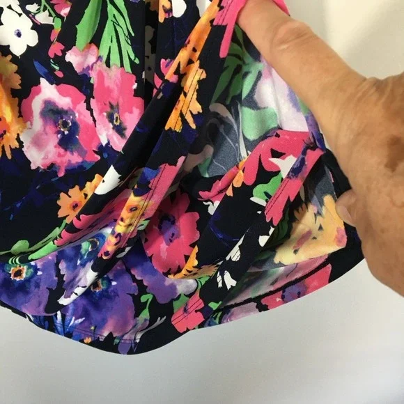 Lauren Ralph Lauren‎ Bright Floral Suplice Drapey Moc Wrap Midi Dress - Picture 5 of 7